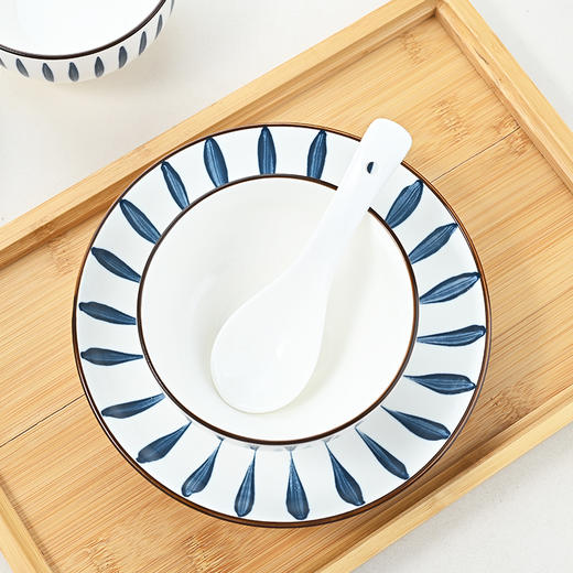 喵梦 千叶草流星雨16件套餐具组合碗碟套装 商品图1