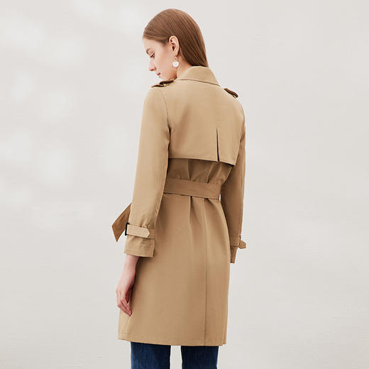 EITIE爱特爱经典双排扣气质翻领中长风衣外套卡其色春季新款A2304101 商品图4