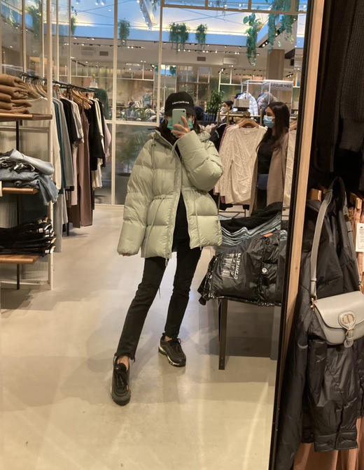 半价！北美新进超火品牌Aritzia laramie 鹅绒服 只要￥1600直邮到手，原价3k+ 商品图0