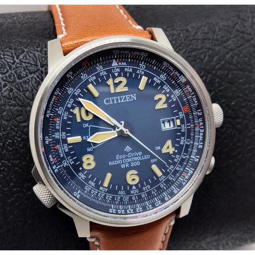 半价！Citizen西铁城光动能电波钛金属男表 商品图2