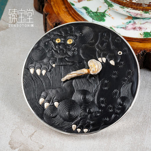 臻宝堂银壶 纯银烧水壶纯手工浮雕布目金大漆提梁茶壶  吉狮献瑞 900ml 商品图4