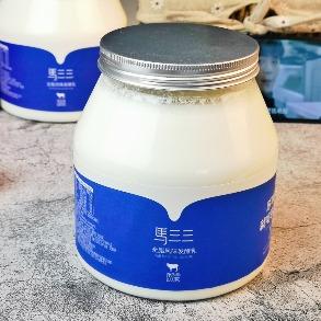 s 【近期生产】马三三家庭装原味酸奶1kg 商品图4