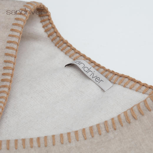 羊绒锁边U型披肩 SJF95P708B 商品图2