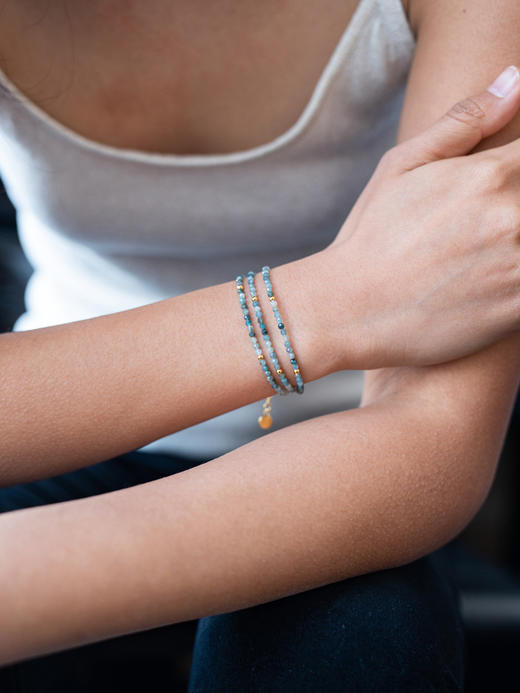 CAPSULE | Clouds 3 Rows Bracelet - Blue Tourmaline [ 蓝碧玺 三层原石串珠手链 ] 商品图1