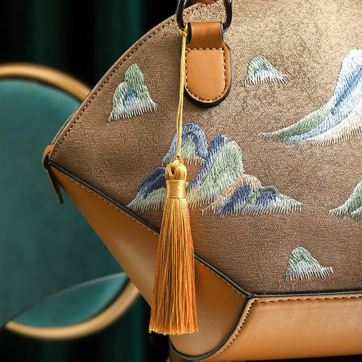 蚕丝刺绣贝壳流苏包手提包  旗袍汉服古风包包   翻盖单肩包手拎 商品图2