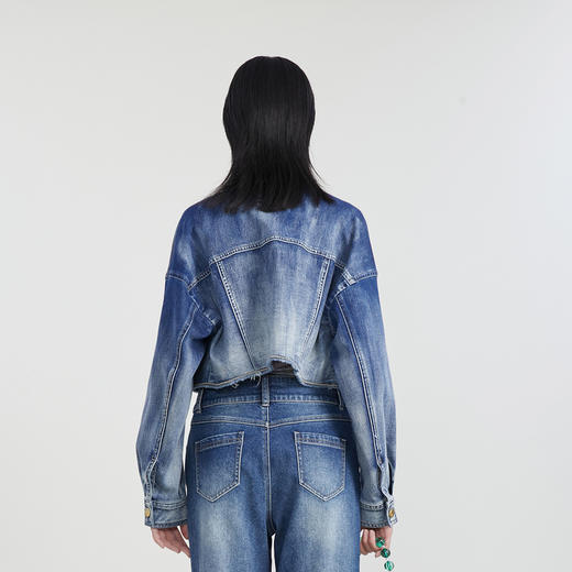 谜底短款牛仔外套女2023春新款复古渐变色洗水牛仔百搭231MW0022 商品图2