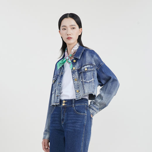 谜底短款牛仔外套女2023春新款复古渐变色洗水牛仔百搭231MW0022 商品图1