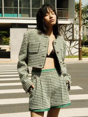 精致粗花呢短款外套