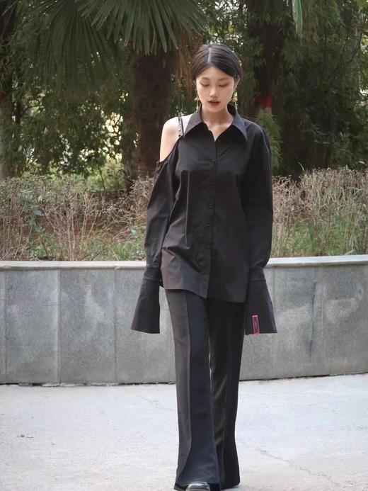 单肩吊带镂空衬衫 商品图2