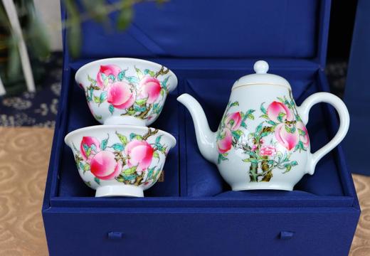 粉彩【点工寿桃1壶2杯套组】 商品图0