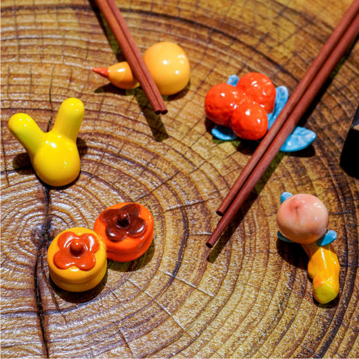 齐白石与团团联名系列五福临门筷子筷架礼盒 商品图1