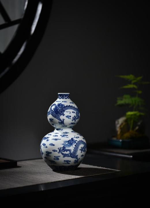 青花云龙纹葫芦瓶 商品图0