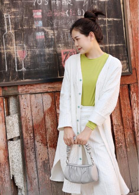 【抖音专属】上衣（20805065-绣白） 商品图0