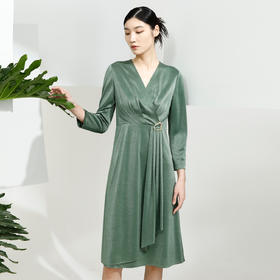 戴布拉芬连衣裙L26A523