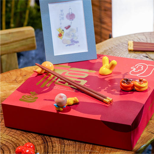 齐白石与团团联名系列五福临门筷子筷架礼盒 商品图2