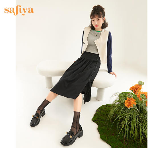 Safiya/索菲娅 甜酷少女蝴蝶结2023年春季新款中跟漆皮厚底乐福鞋 SF31112134 商品图3