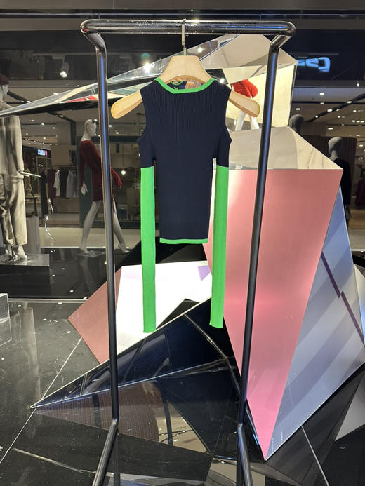 挖肩拼色针织打底衫 商品图1