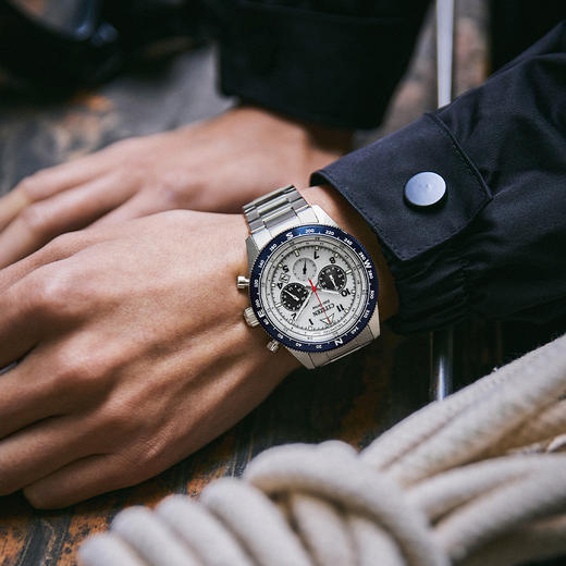 西铁城FF系列潮流钢带光动能男表CA4554-84H 商品图8