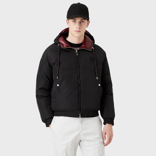 EMPORIO ARMANI 阿玛尼 男士鹰徽标双面穿拉链连帽羽绒服 黑色/紫红色 6L1BP3 1NNBZ 0039 商品图1