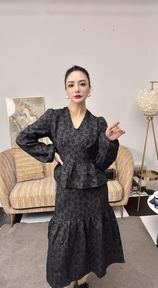 【亏本清，不退换】臣禾套装 K211012601【奥莱】 商品图3