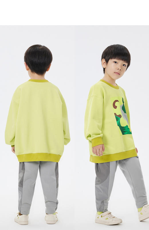 JNBY   23年春款  原创设计图案套头卫衣  1N2414370 商品图10