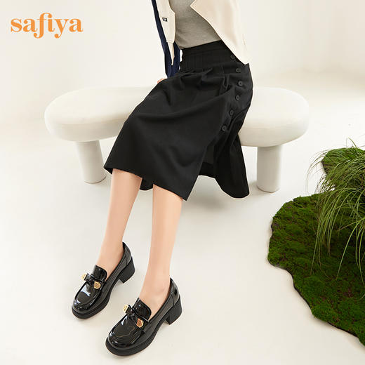 Safiya/索菲娅 甜酷少女蝴蝶结2023年春季新款中跟漆皮厚底乐福鞋 SF31112134 商品图2
