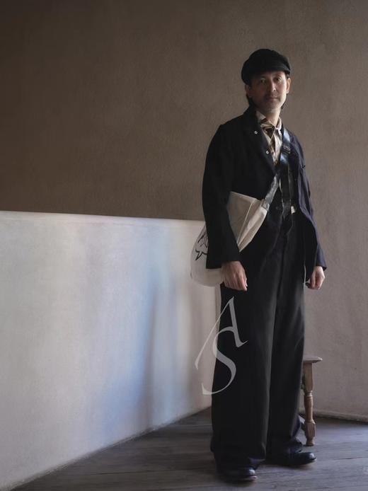 Paul Harnden 米色邮差包 商品图3