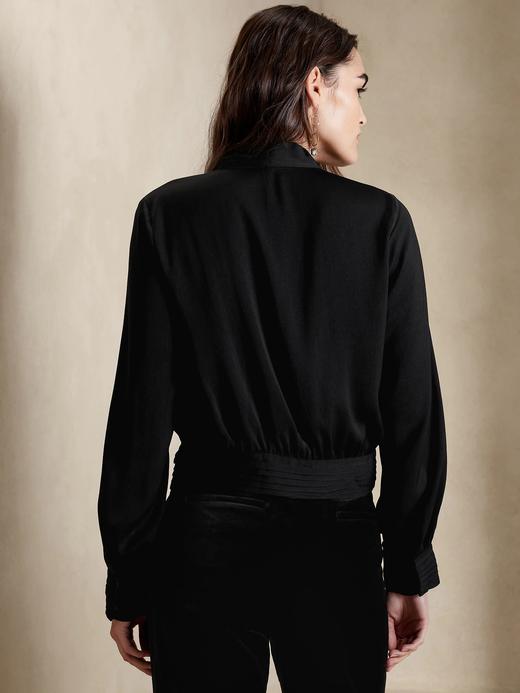 ￥299到手！BR香蕉共和国 新款设计款气质V领上衣 正红色绝绝子 商品图6