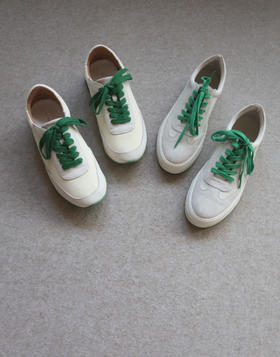 Are You Ready 来喽 哈！女段 T Row 皮+布料 绿底 小白鞋 两款入