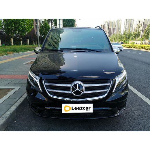 奔驰	威霆 2.0T 精英版【长租-北京】 商品图1