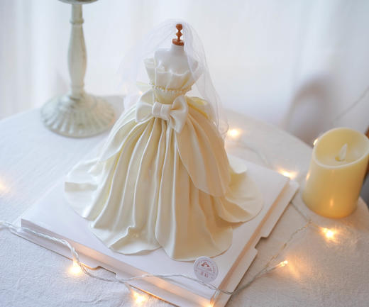 手工婚纱（需提前一天预定） 商品图0