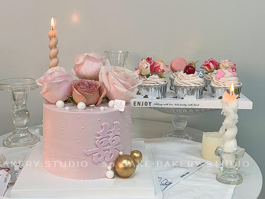 粉色囍字6寸蛋糕+6个纸杯蛋糕（提前5小时订购） 商品图0