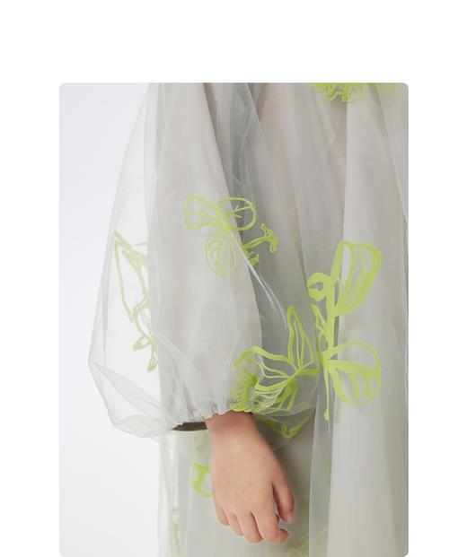 JNBY  23年春款  植绒花型印花细纱长袖连衣裙  1N2G12980 商品图6