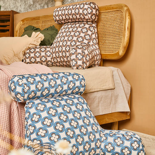 四叶草系列护颈多功能护腰靠垫床靠 商品图0