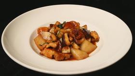 10道鸡肉的滋补吃法-三杯秋梨鸡