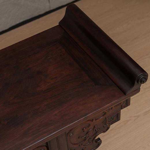 清 红木夹头榫螭龙捧寿翘头案 商品图3