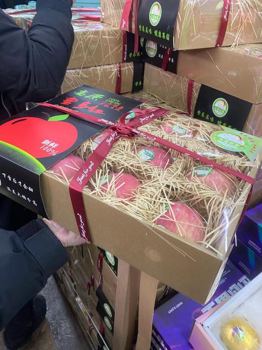 周三取货：【礼盒王婆鸟巢苹果 】又脆又甜，真心好吃的苹果，强力推荐！！！ 商品图5
