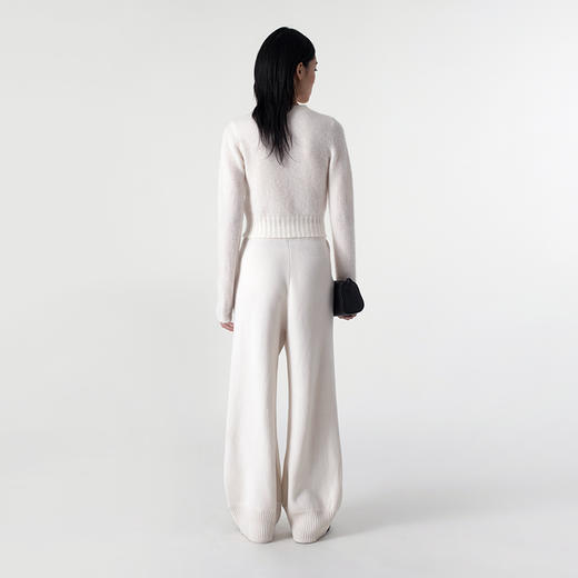 322工房马海毛针织衫女2023新款早秋季长袖短款V领纯色绒感毛衣外 商品图3