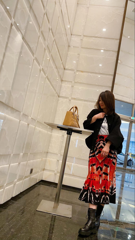 westory2020冬季新款短邦马丁靴W20DC8051101B 商品图0