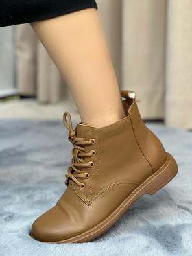 西村名物冬季新款真皮时尚短靴X21DS43831