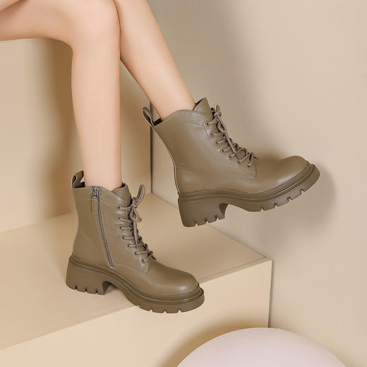 westory2022年秋冬新款圆头系带真皮英伦风马丁靴帅气街头骑士靴女82531 商品图0