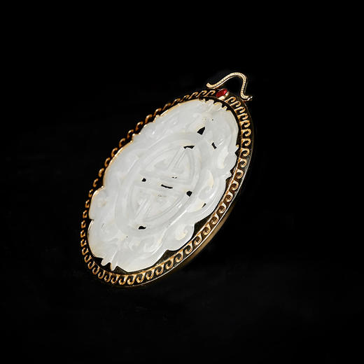 清代和田白玉“双龙捧寿”项坠 商品图6