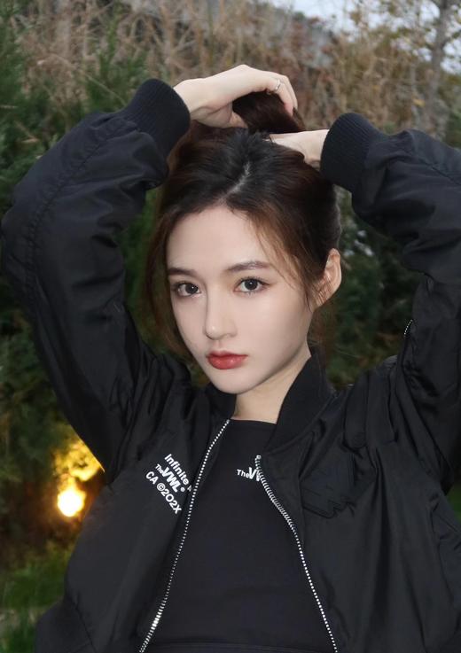 【平价年抛】手冲月光Mliilens 小直径14.0着色13.3 （同品牌多副更划算 选款色板在详情页）黑色美瞳人鱼姬 商品图4