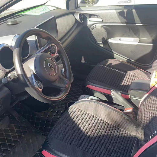 欧拉 黑猫 301km 基础型【长租-北京】 商品图5