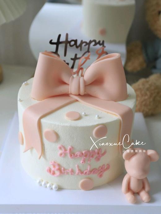 小熊蝴蝶结蛋糕（提前1天以上） 商品图1