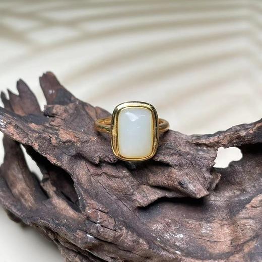 s925和田玉戒指-简约白玉方形 商品图0