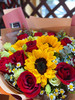 【珍贵纪念日】11朵精品红玫瑰➕3支向日葵➕6支洋甘菊➕8朵洋桔梗➕新鲜配花配叶，精美时尚大气花束 商品缩略图2