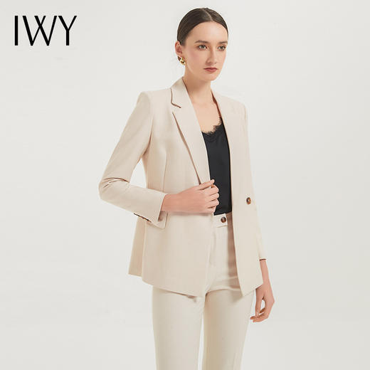 IWY/秋冬套装新款女装米白色时尚气质洋气职业装西装裤子两件套C12312+P12312 商品图4