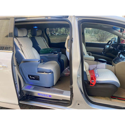 别克	GL8 2.4L CT豪华商务舒适版【长租-北京】 商品图10