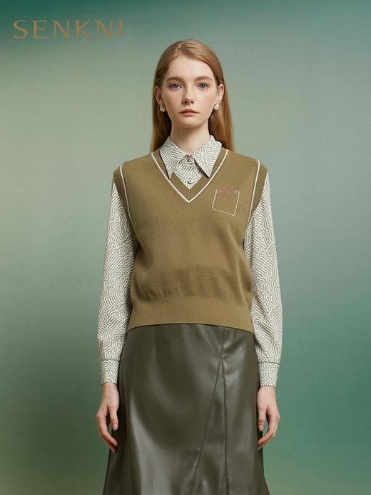3楼SENKNI服饰毛衫 商品图0